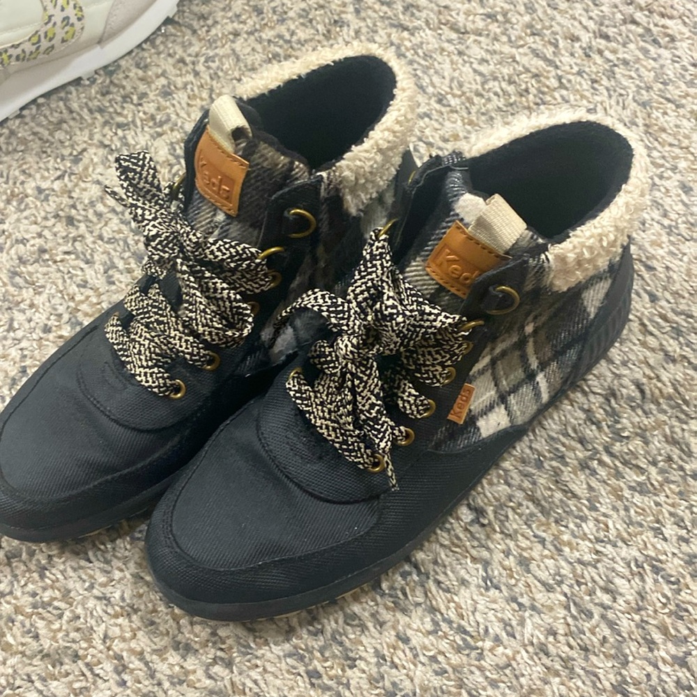 Keds Women’s Scout Sneaker Boots Size 7